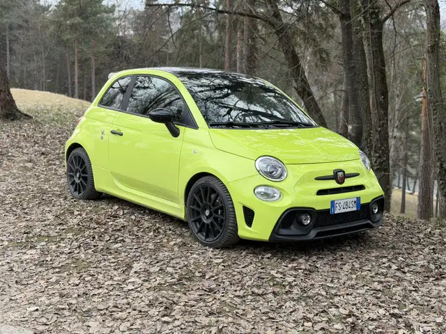 Abarth 595 Competizione