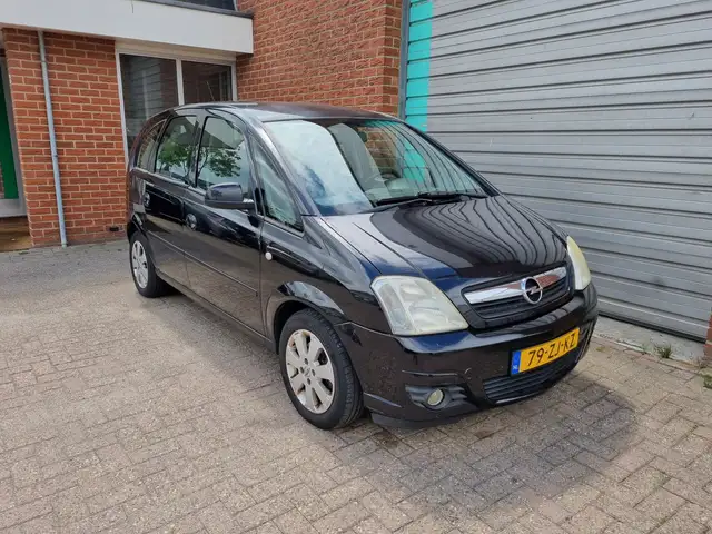 Opel Meriva view 2