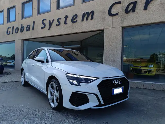 Audi A3 Sportback 40 1.4 tfsi e S line edition 204cv