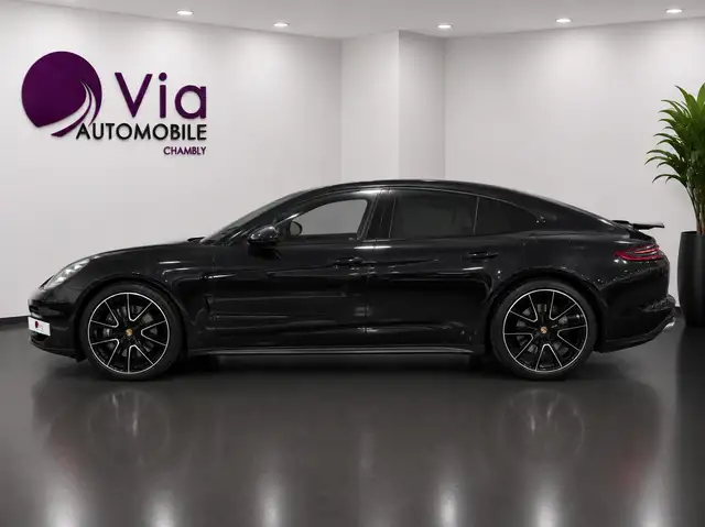 Porsche Panamera view 5