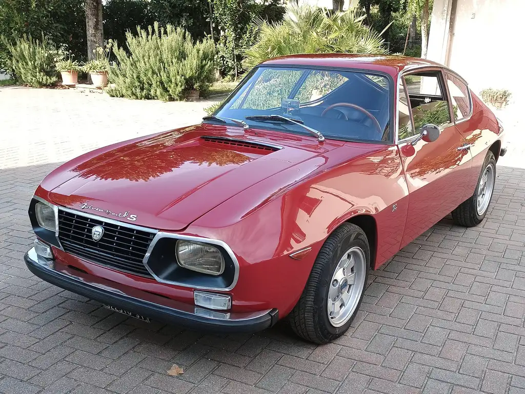 Lancia Fulvia 1972 из Европы — купить под ключ