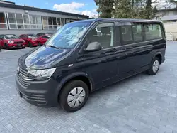 Volkswagen T6 Kombi T6.1 Transporter Kombi lang*AHK*9 SITZER*PDC*