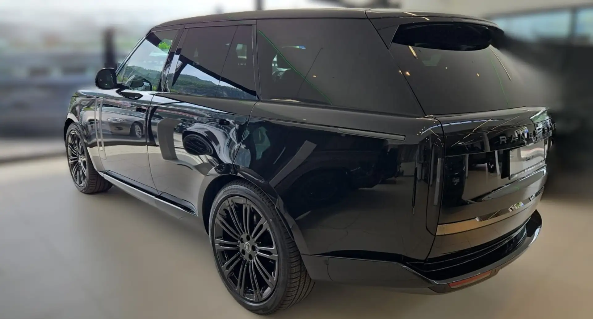 Land Rover Range Rover 4.4 SV/sw-sw/SVIntrepid/AHK/Pan/23 Schwarz - 2