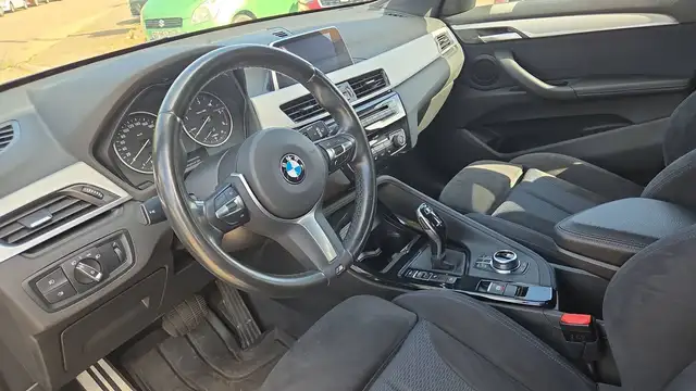BMW X1 view 8