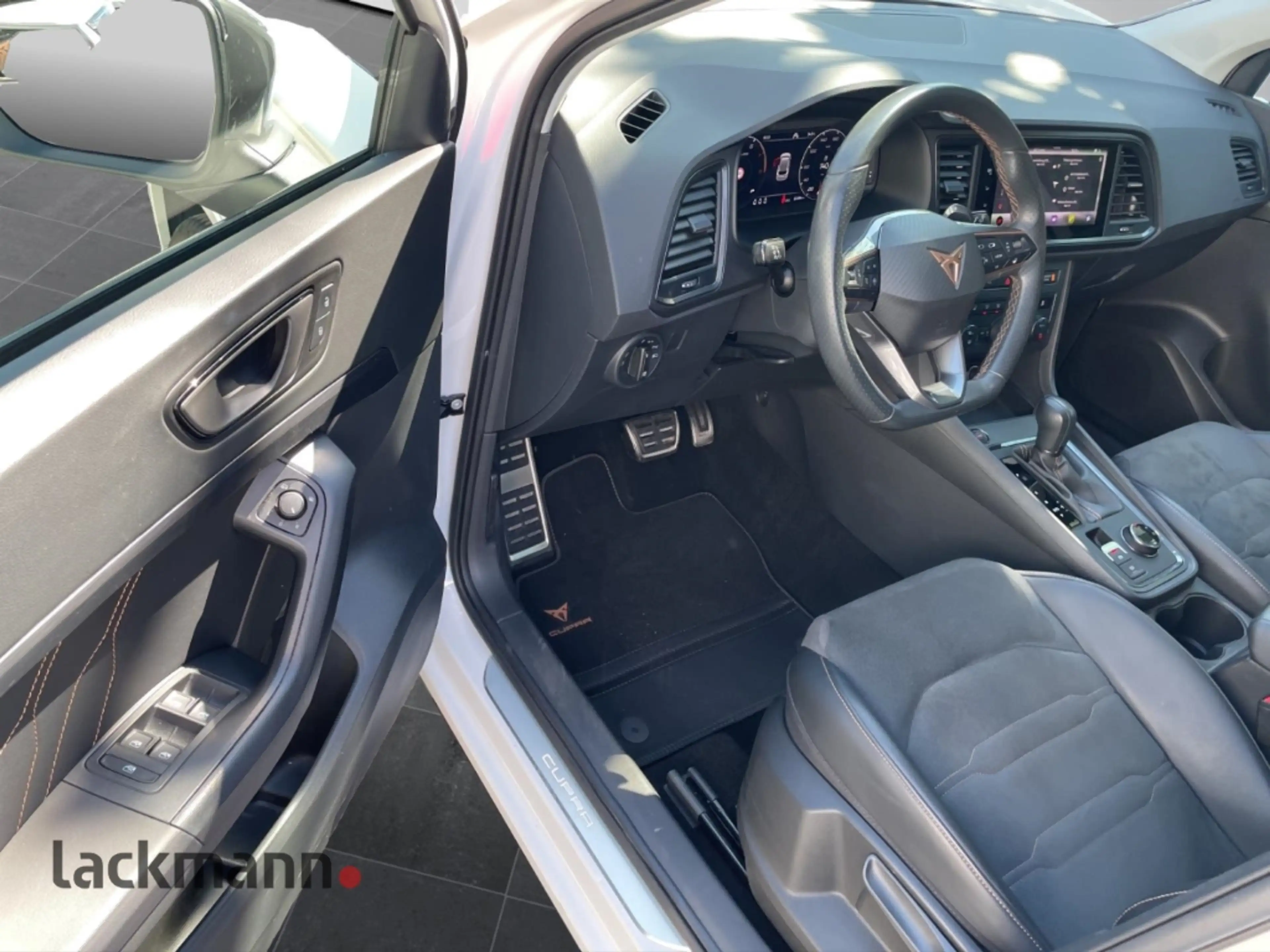 CUPRA Ateca 1.5*Navi*360*LED*el.Heckklappe*Winter* — photo 9