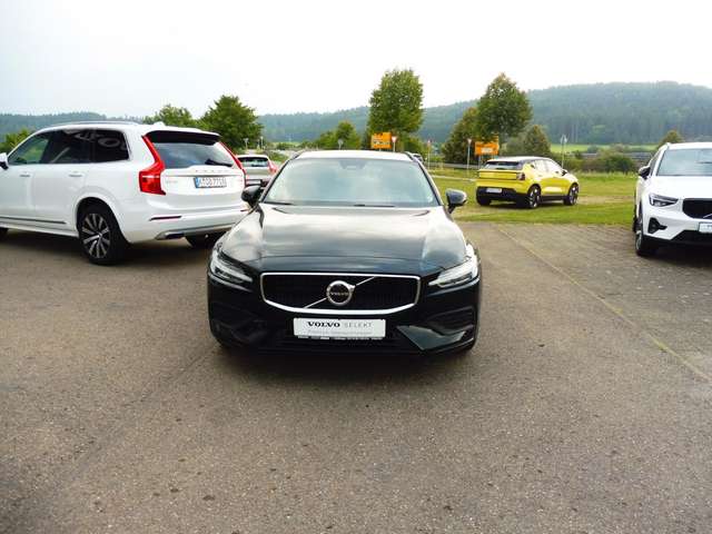 Volvo V60 B3 Kombi Core