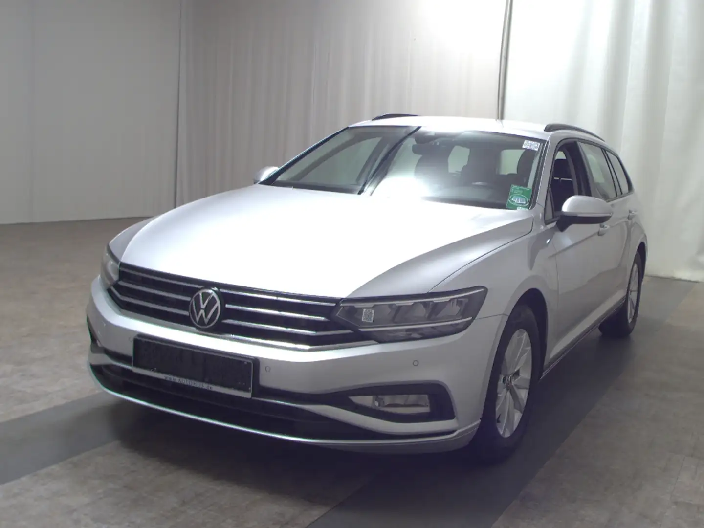 Volkswagen Passat Var. 2.0 TDI Business Navi LED ACC RFK Argintiu - 2