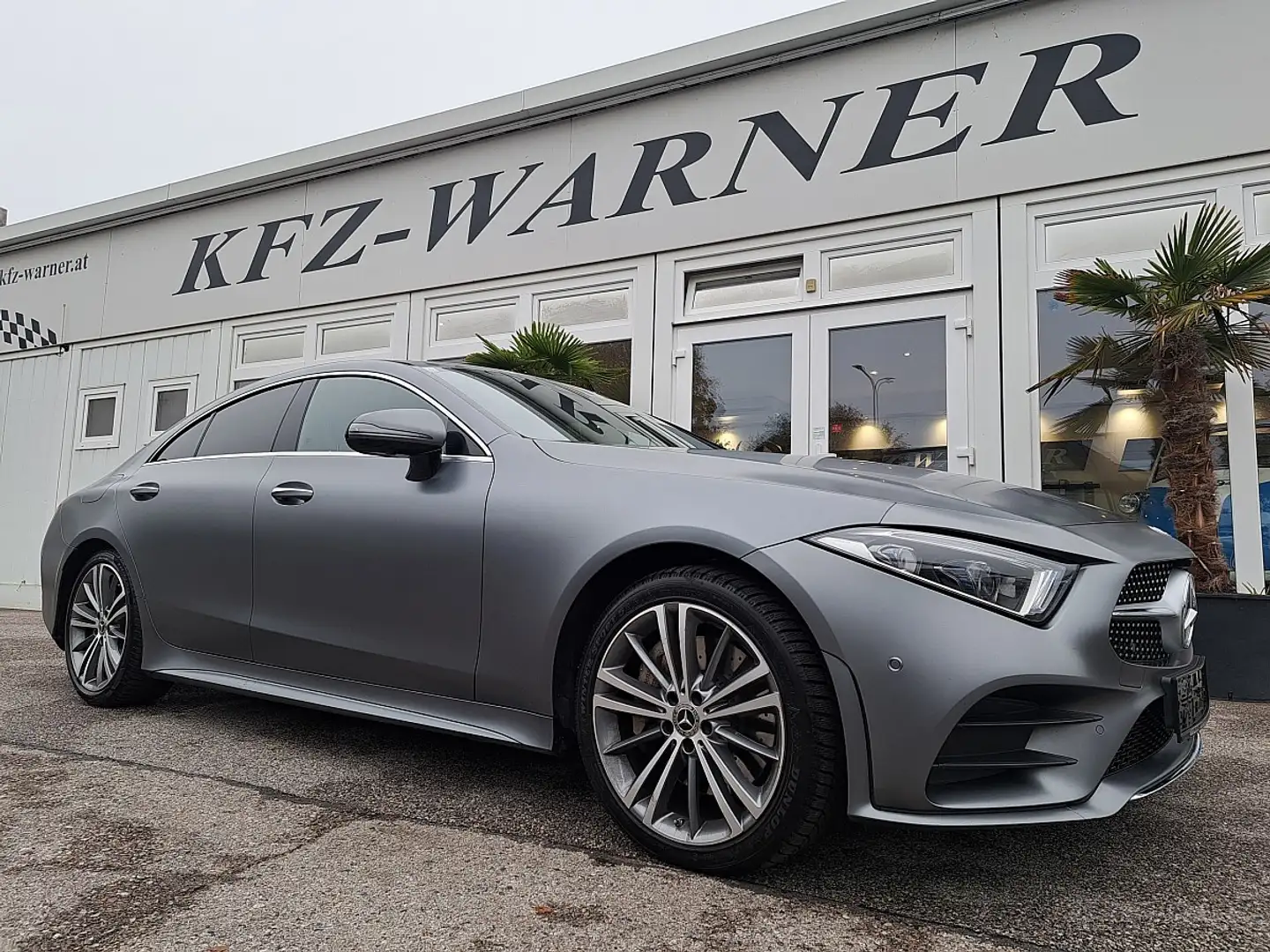 Mercedes-Benz CLS 350 d Aut. Grau - 2