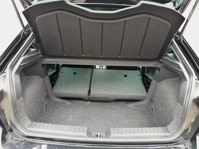 SEAT Ibiza view 12