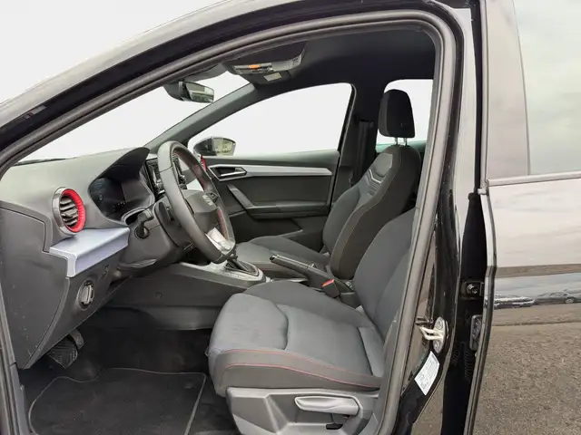SEAT Ibiza view 8