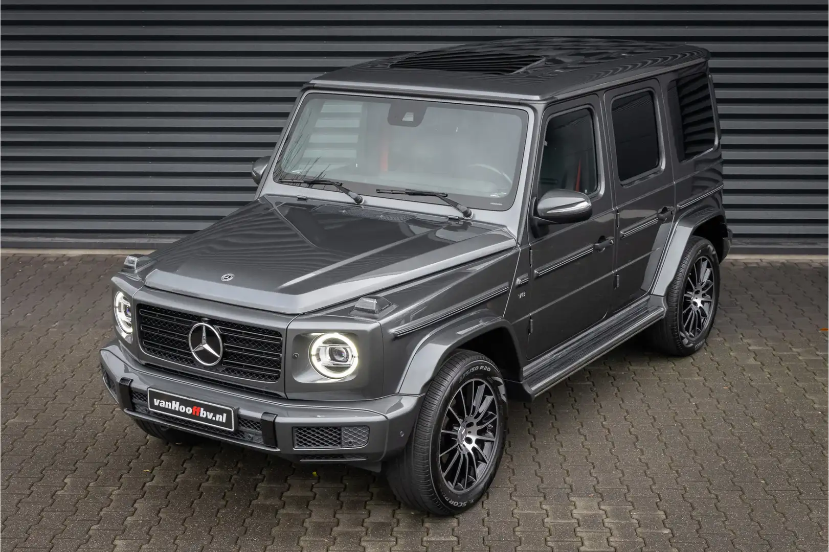 Mercedes-Benz G 500 AMG-Line Grijs - 2
