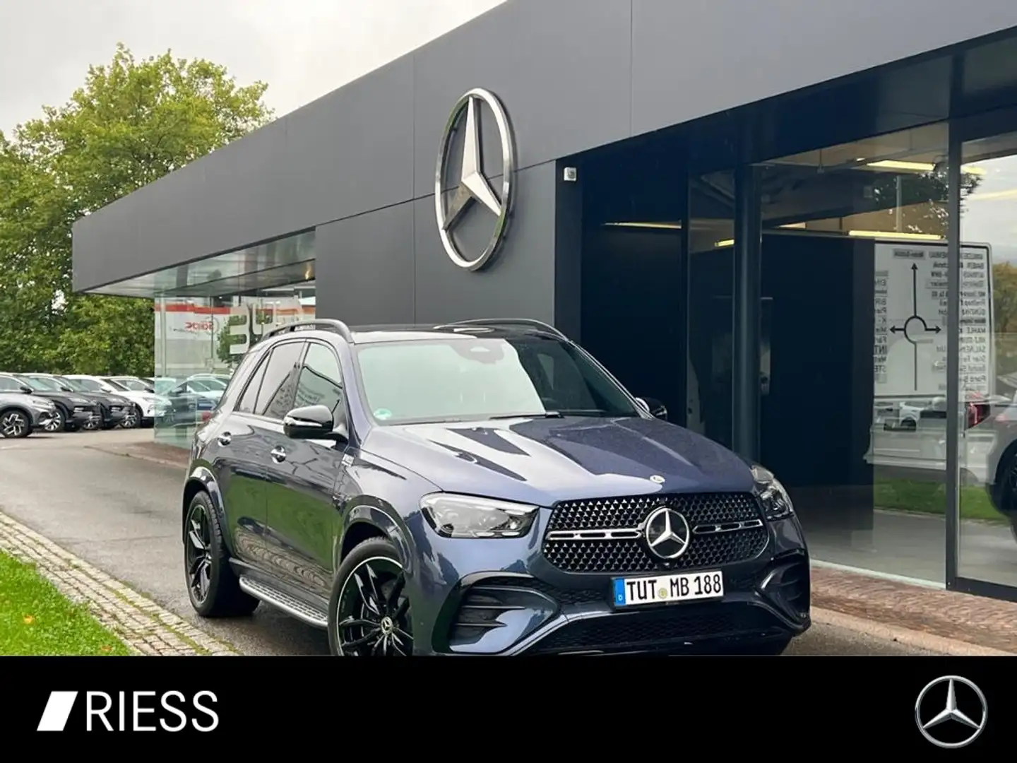 Mercedes-Benz GLE 400 e 4M EQ AMG+AHK+PANO+AIRMATIC+22"+DC+HUD Albastru - 1