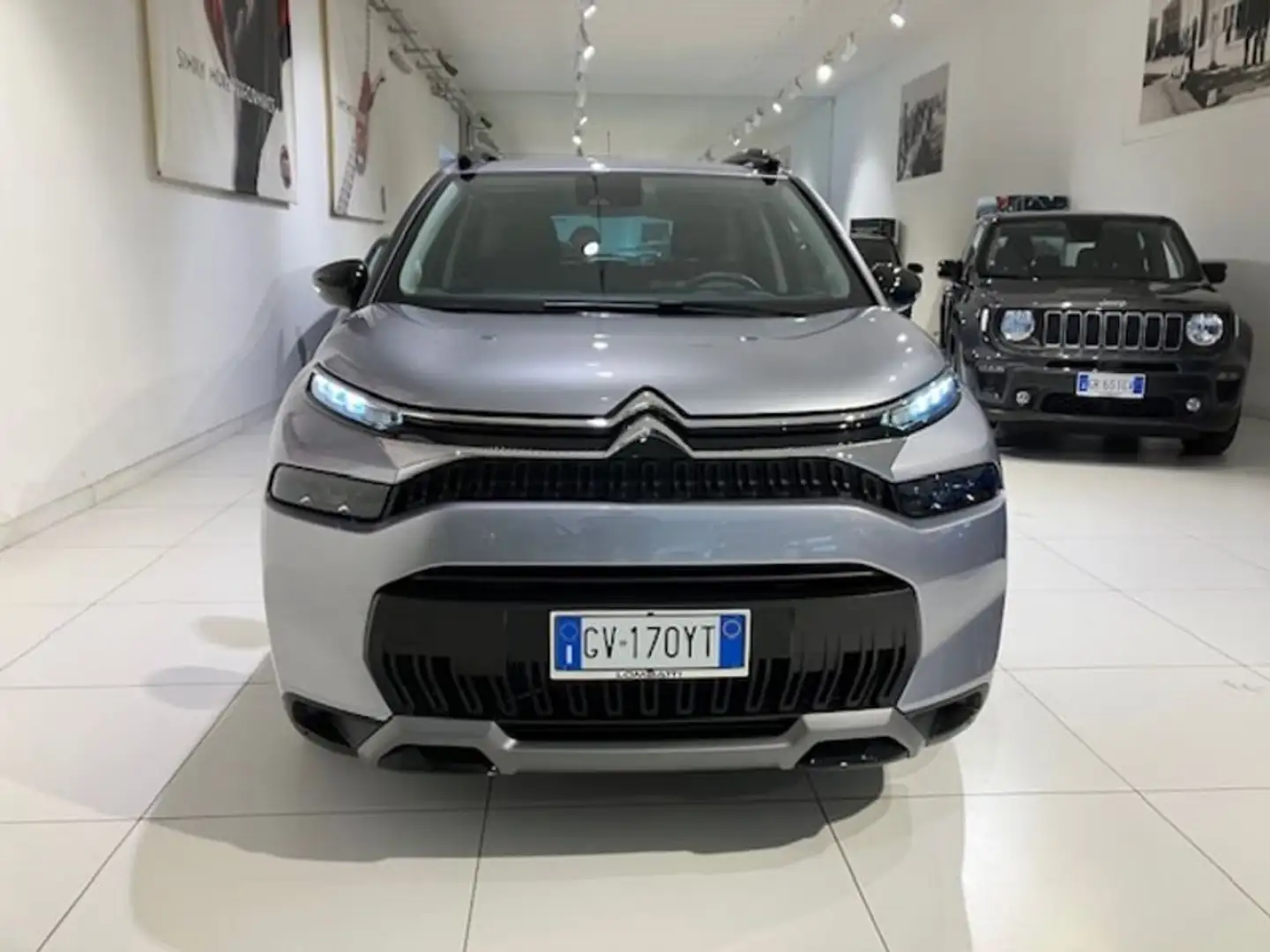 Citroen C3 Aircross BlueHDi 110 S&S Plus Argento - 2