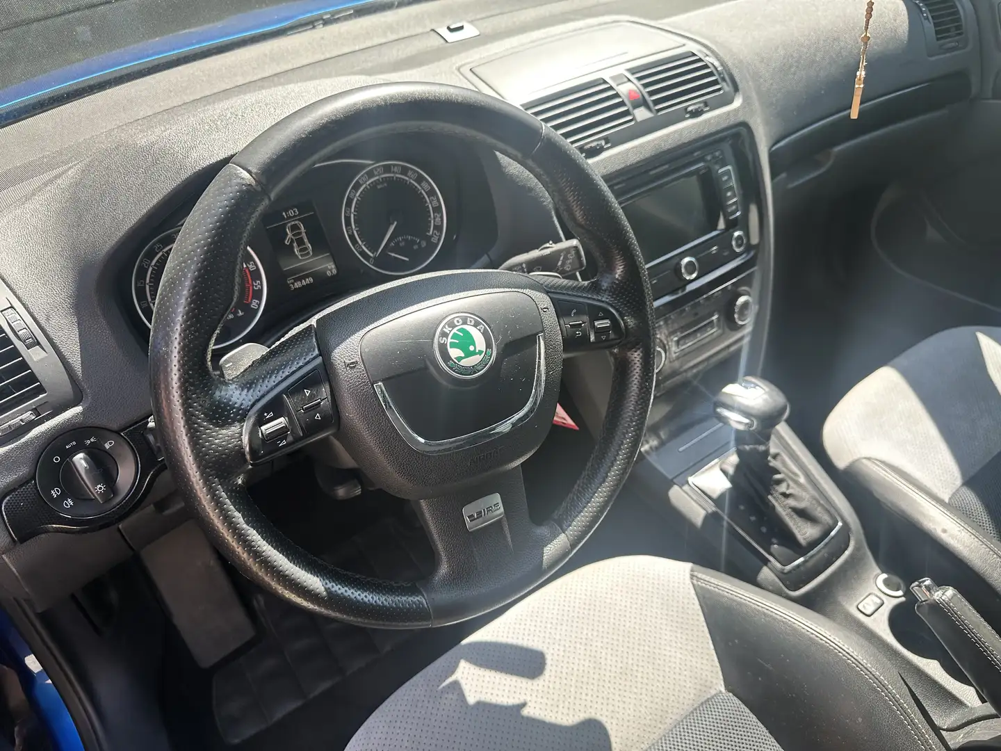 Skoda Octavia Combi 2.0 TDI DPF DSG RS - 1