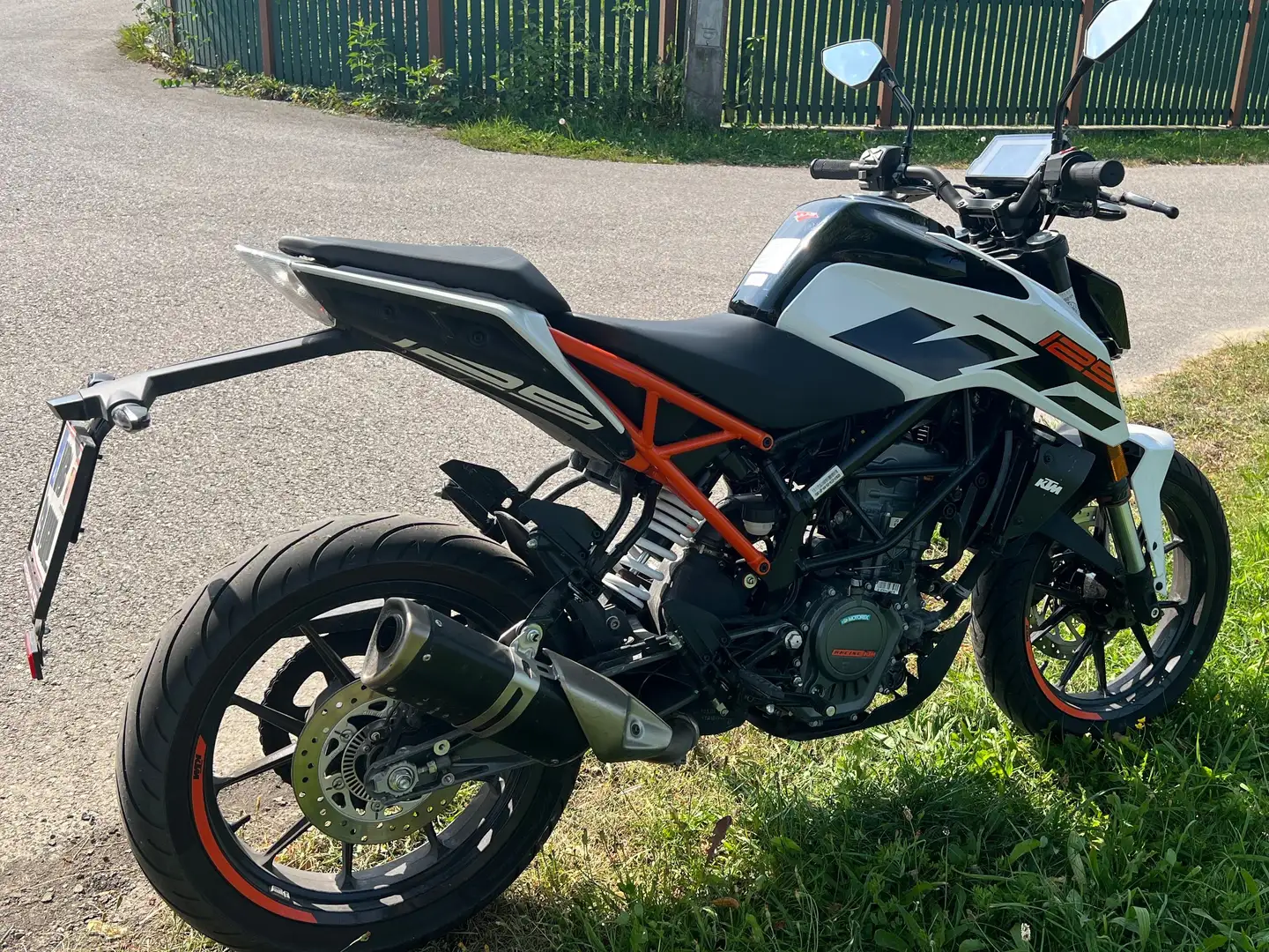 KTM 125 Duke neuwertig - 2