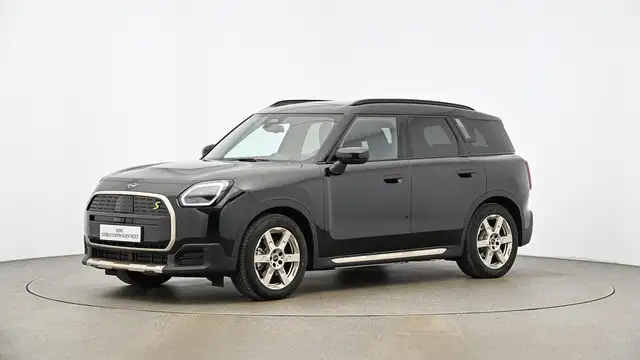 MINI Countryman SE All4 Favoured Trim