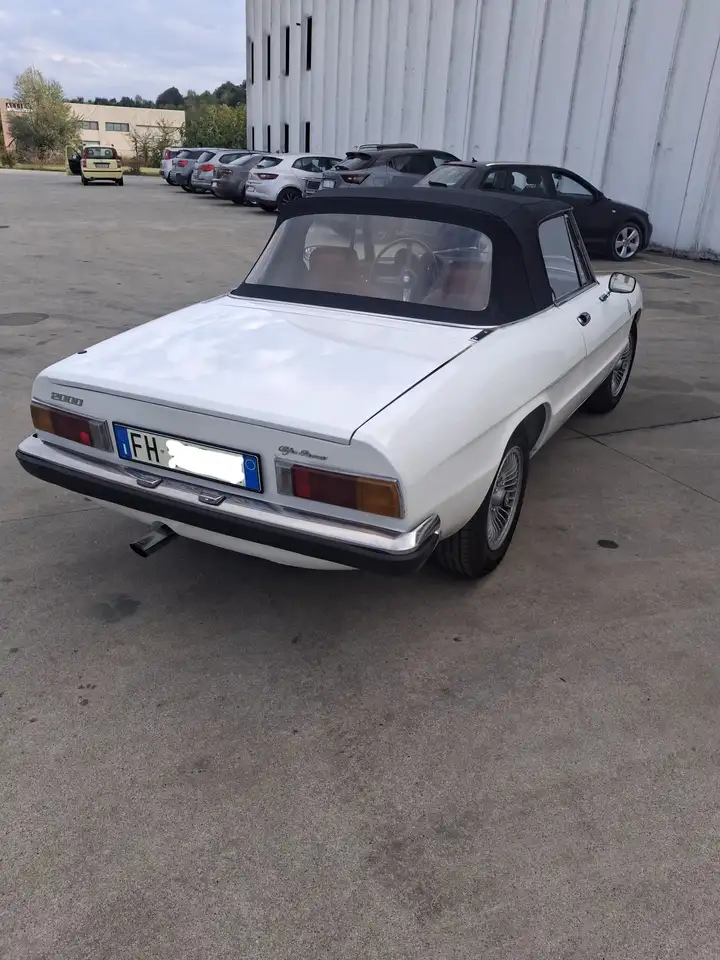 Alfa Romeo Spider 2.0 Veloce 128cv, foto 6