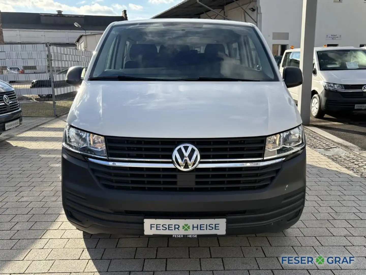 Volkswagen T6.1 Caravelle 6.1 2.0 TDI ParkPilot/Klima/ISOFIX Bianco - 2