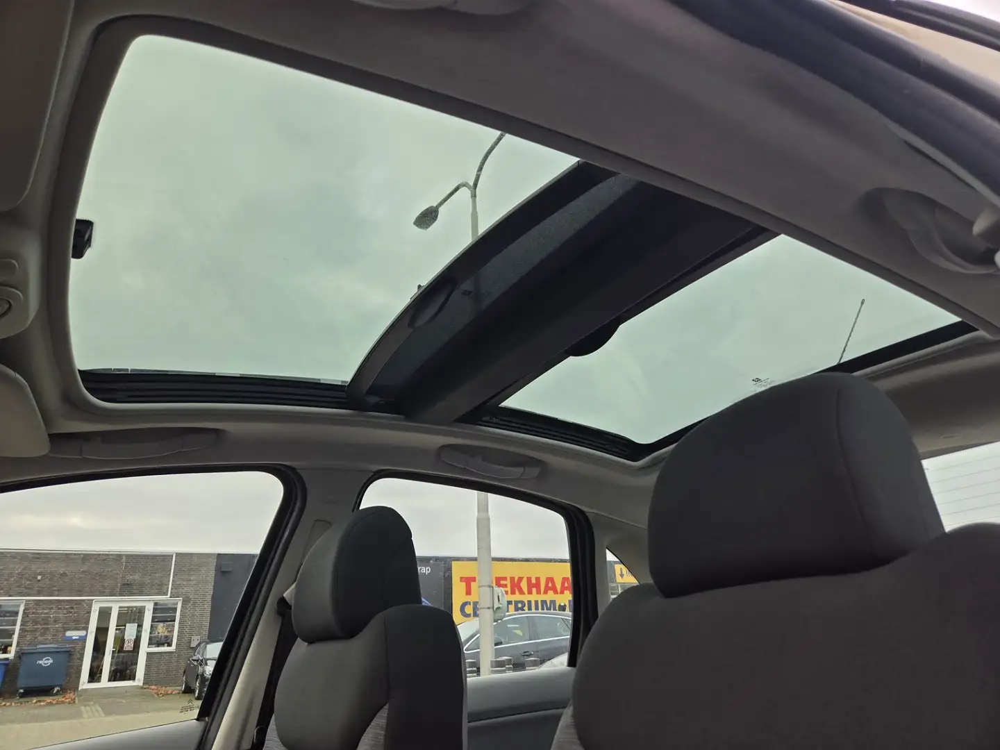 Citroen C3 1.4i-16V X-TR/EERSTE EIGENAAR Beige - 2