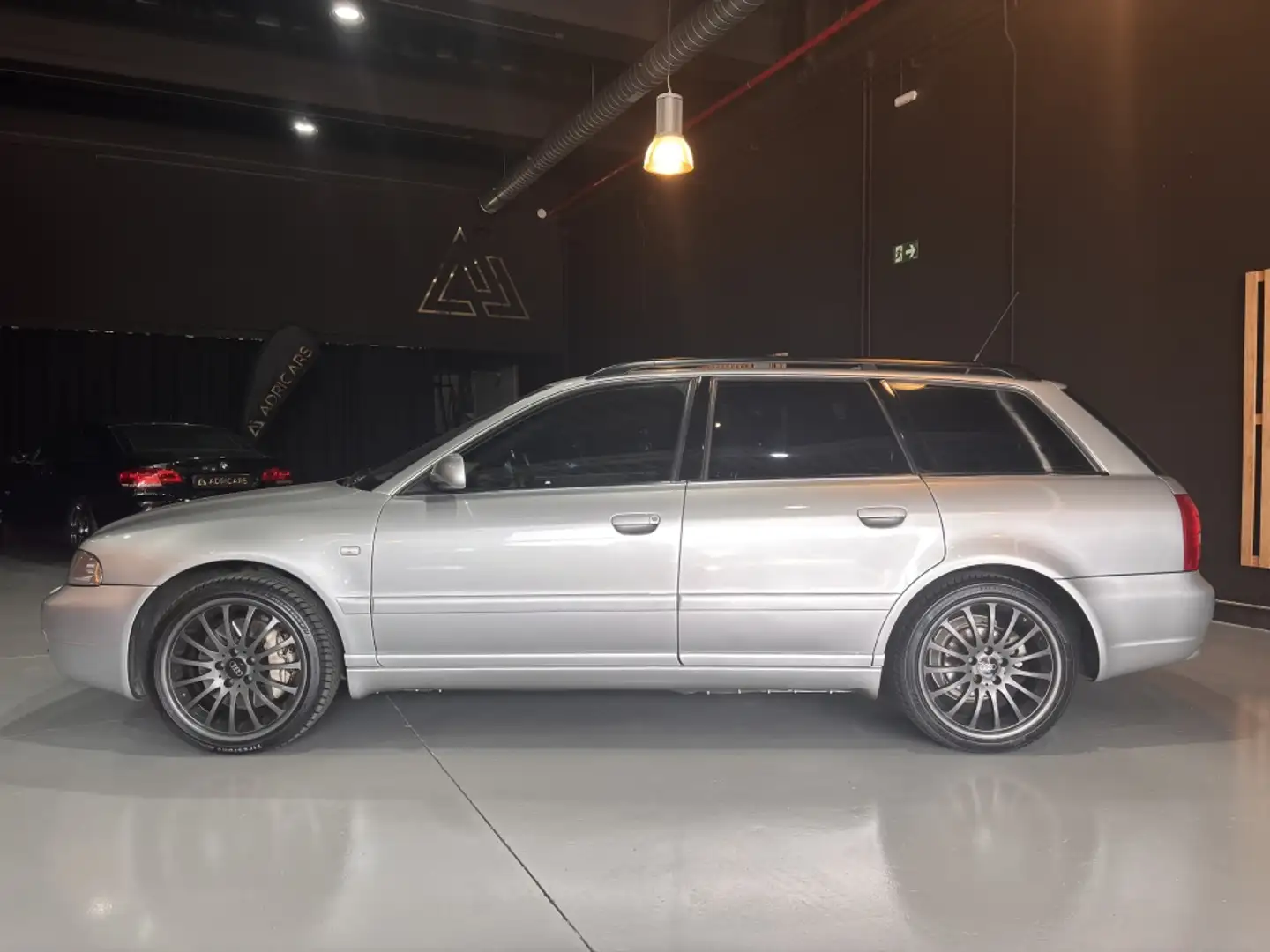 Audi S4 Avant 2.7 Biturbo quattro Plateado - 1