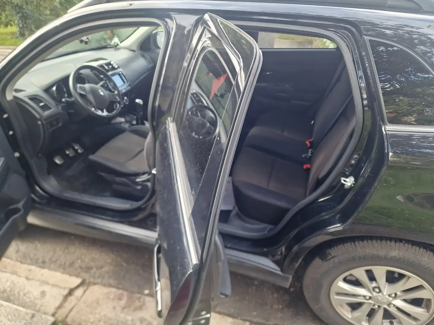 Mitsubishi ASX ASX 1.6 MIVEC 117 2WD Noir - 2