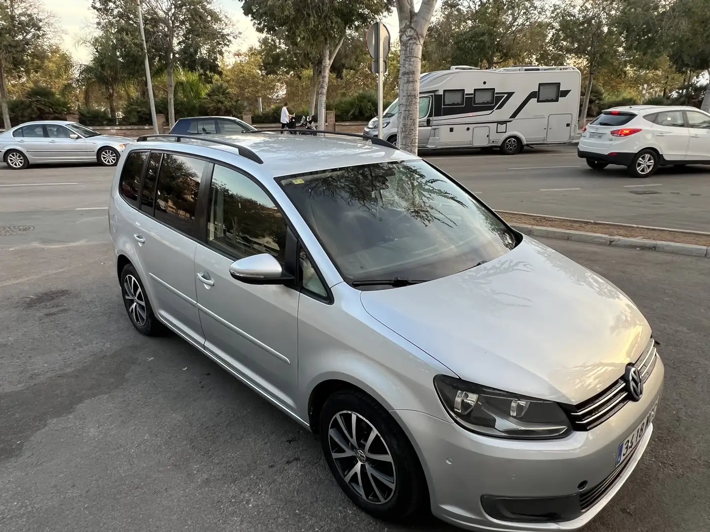 Volkswagen Touran 1.6TDI Advance 105 - 1