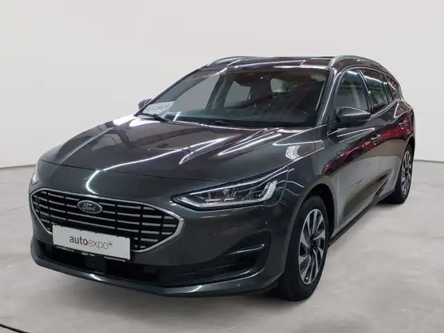 Ford Focus view 2