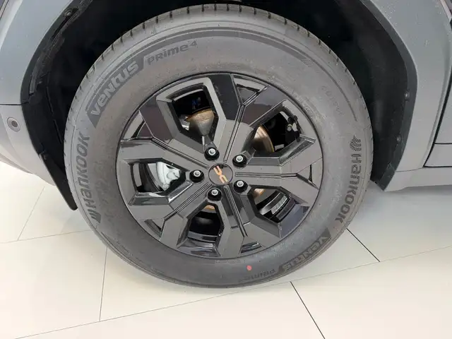 Dacia Duster view 10