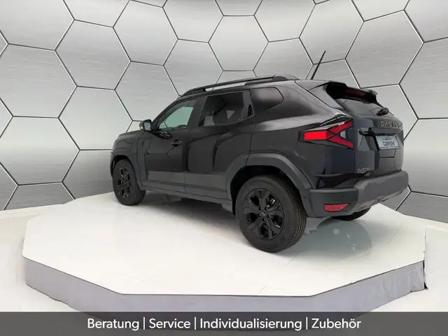 Dacia Duster view 3