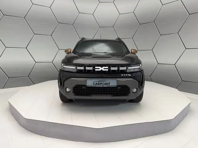 Dacia Duster view 8