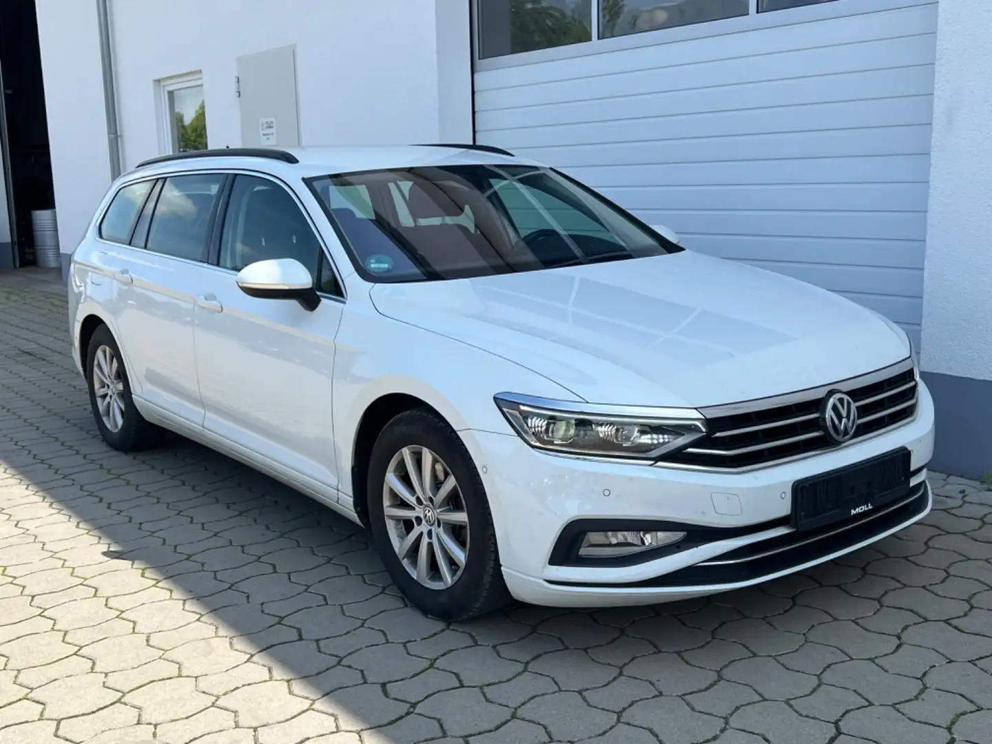 Volkswagen Passat 2.0 TDI/Matrix/AHK/Standh/ACC/Virtual/SHZ Blanc - 2