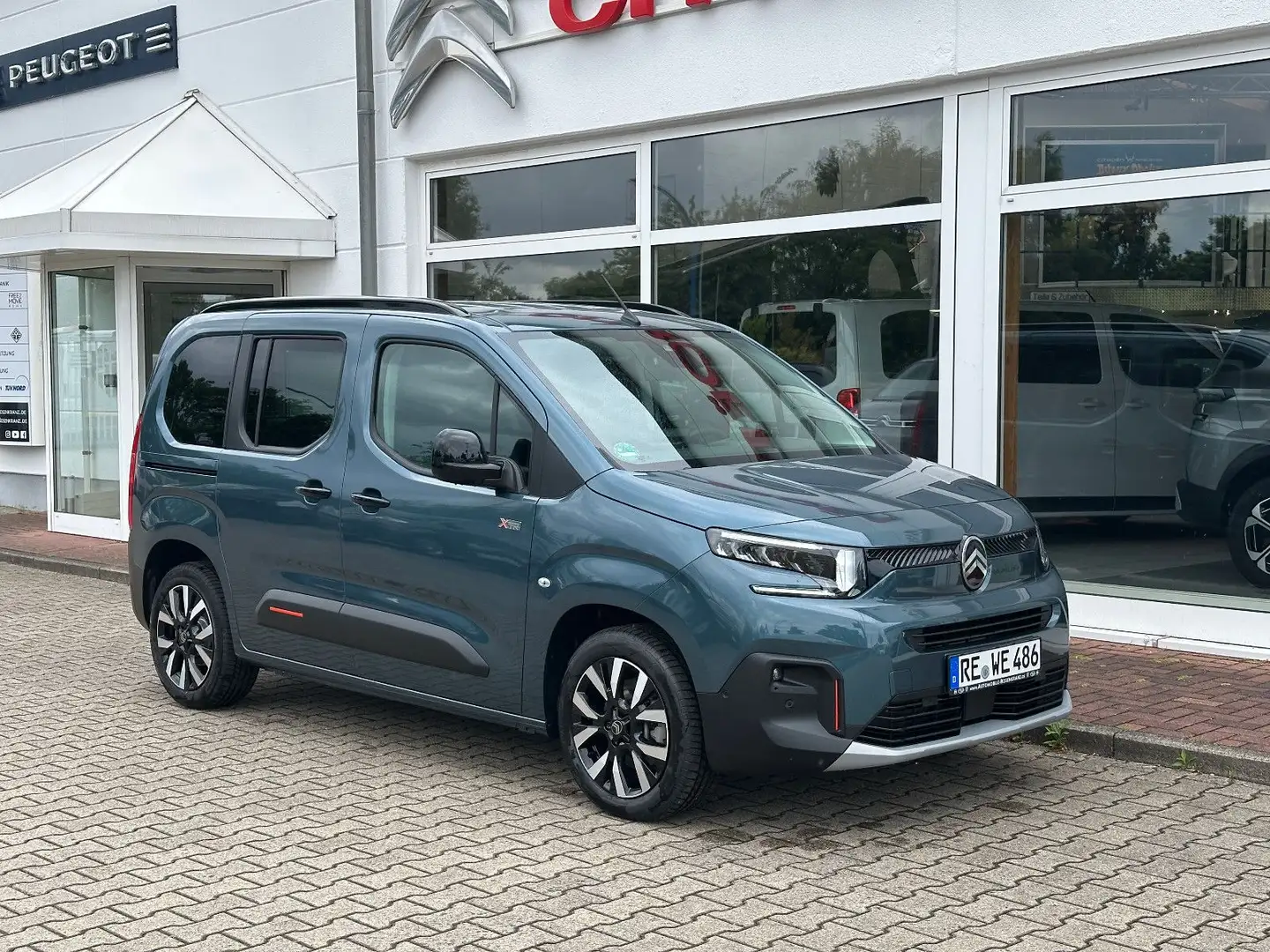 Citroen Berlingo M HDi 130 EAT8 MAX | TW - XTR - AHK Blau - 1
