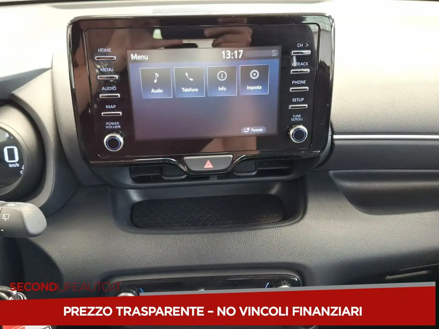 Toyota Yaris 1.5h Trend Bianco - 2