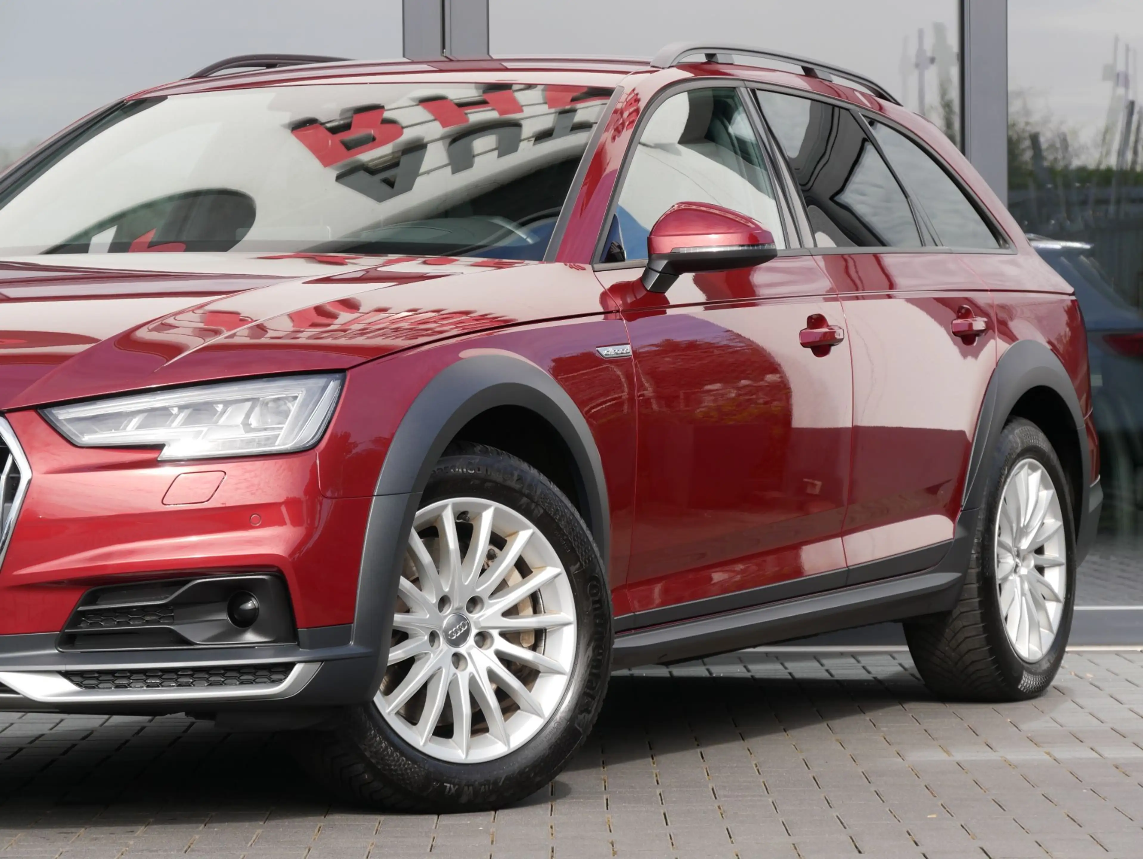 Audi A4 allroad Quattro RFK MATRIX-LED DAB — photo 3