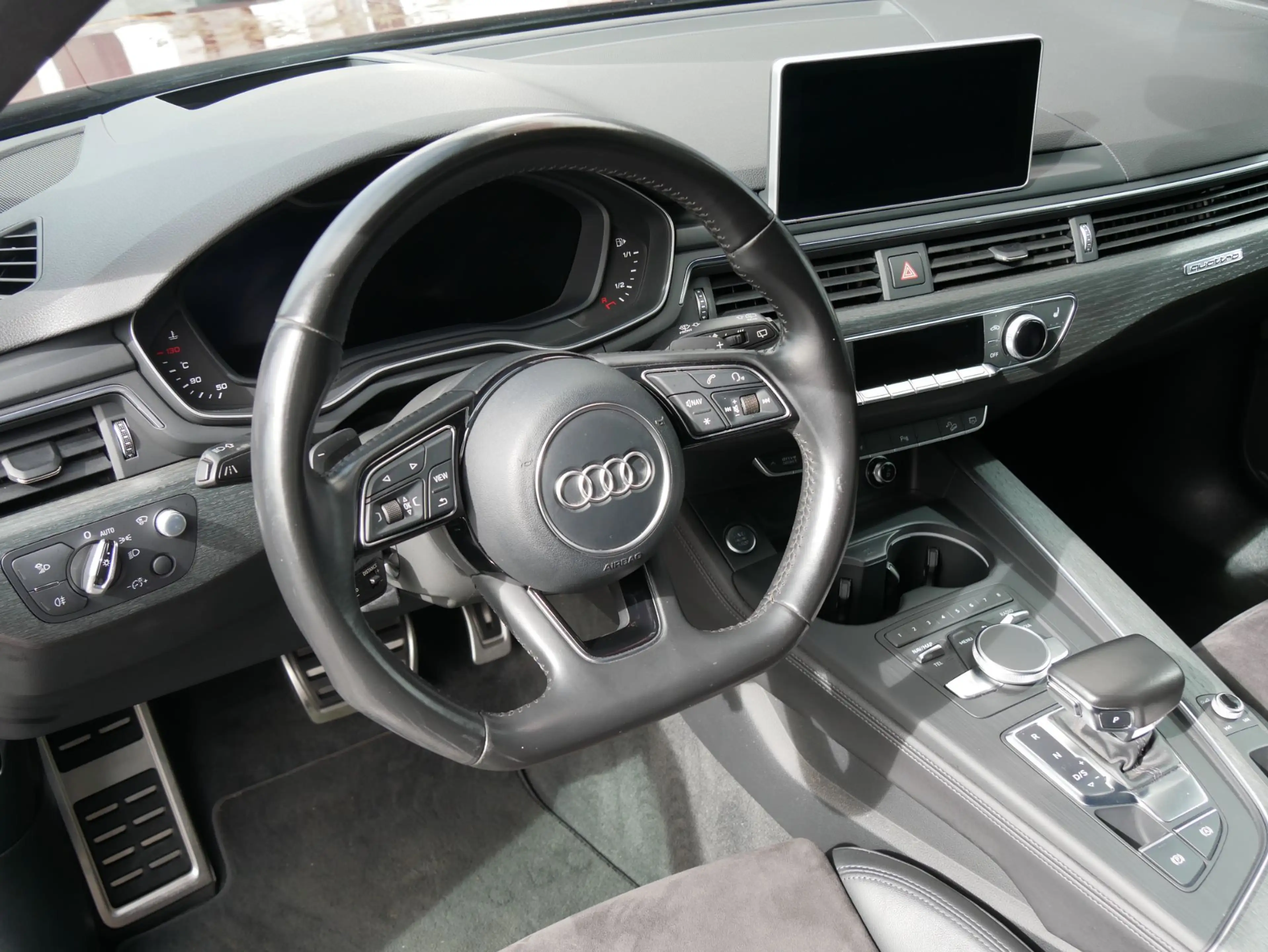 Audi A4 allroad Quattro RFK MATRIX-LED DAB — photo 10