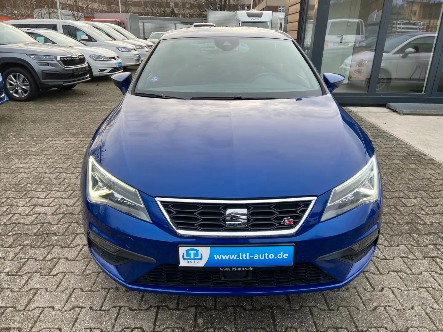 SEAT Leon FR DSG LED VcocpitACC SH18Zoll Beats audio Blau - 2