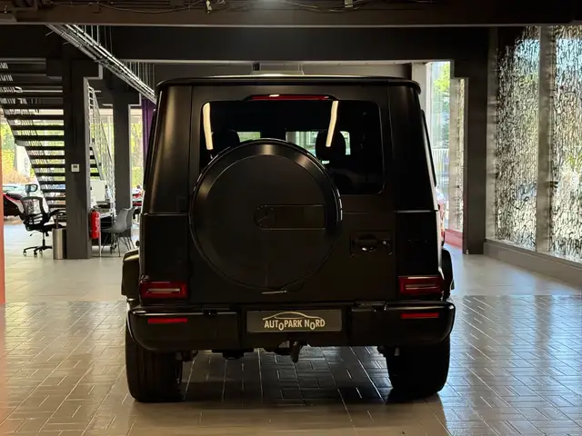 Mercedes-Benz G-Class view 6