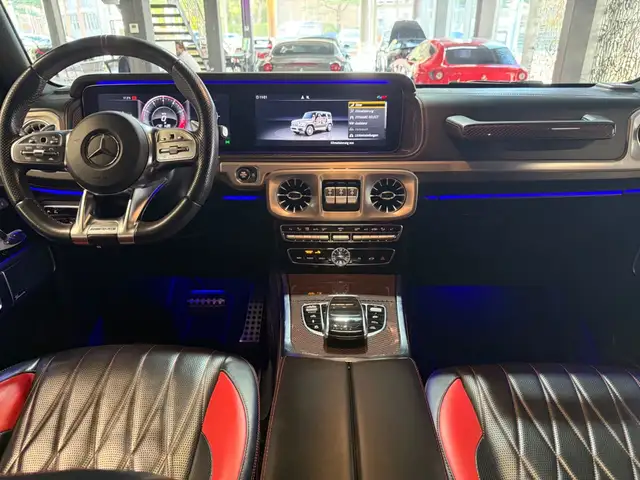 Mercedes-Benz G-Class view 11