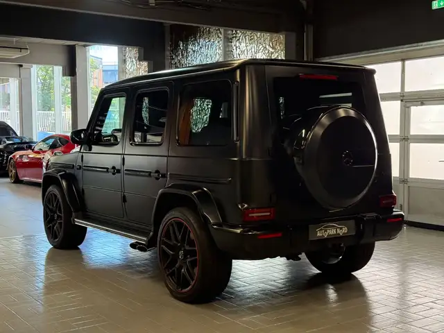Mercedes-Benz G-Class view 5