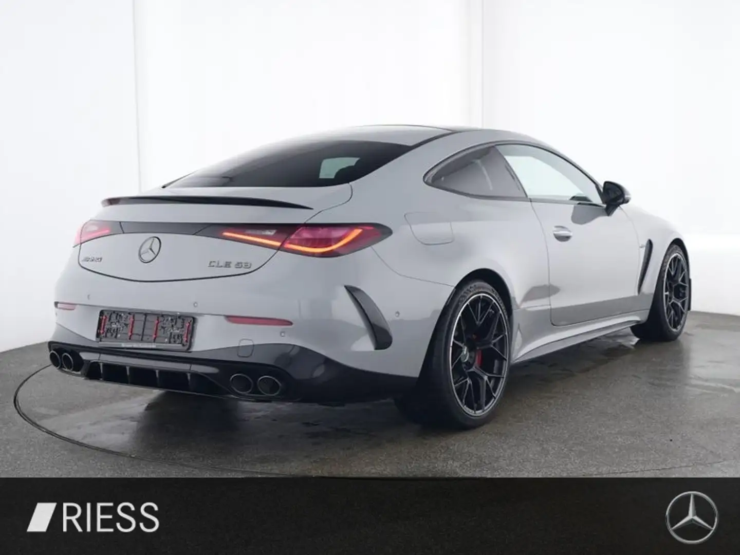 Mercedes-Benz E 53 AMG AMG CLE 53 4MATIC+ Coupé 360 ACC AUT DynLicht LM Grau - 2