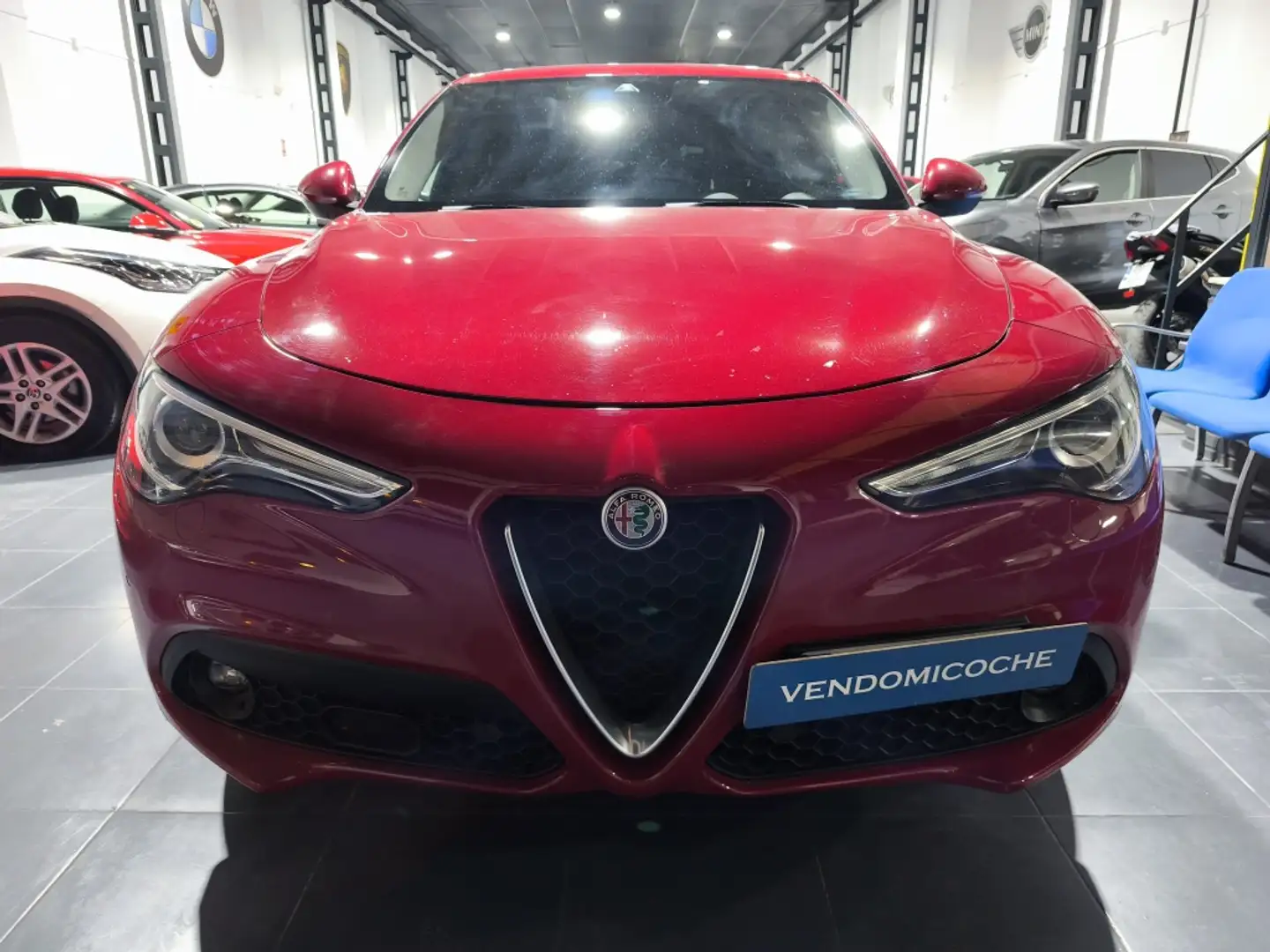 Alfa Romeo Stelvio 2.2 Super RWD 190 Aut. Rouge - 1