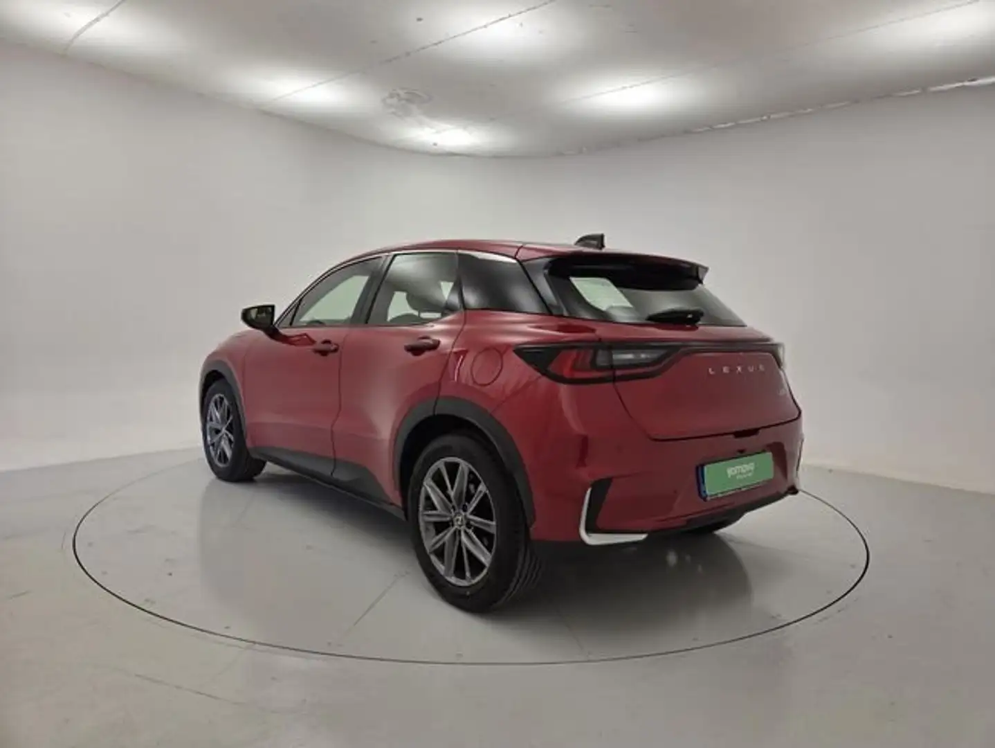 Lexus LBX ELEGANT 1.5 HEV 136 CV 5P Rojo - 2