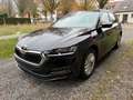 Skoda Octavia Octavia SW 2.0TDiSCRAmbitionDSG GARANTIE 1 AN/JAAR Schwarz - thumbnail 1