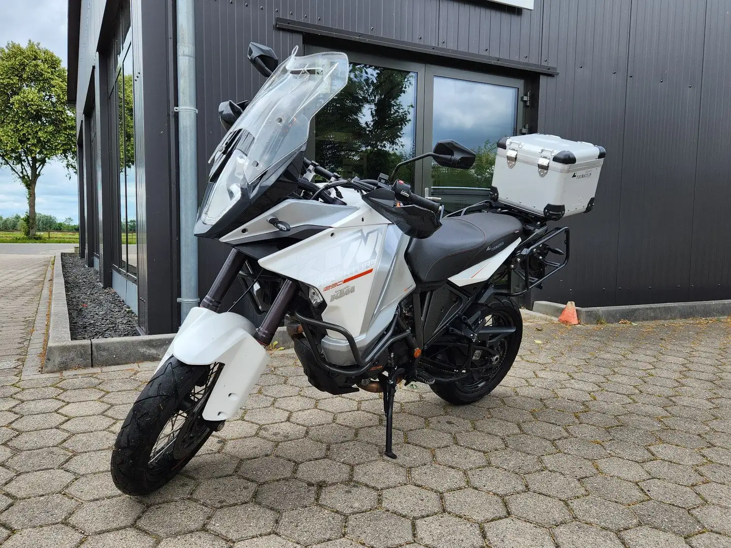 KTM 1290 Super Adventure S Білий - 1