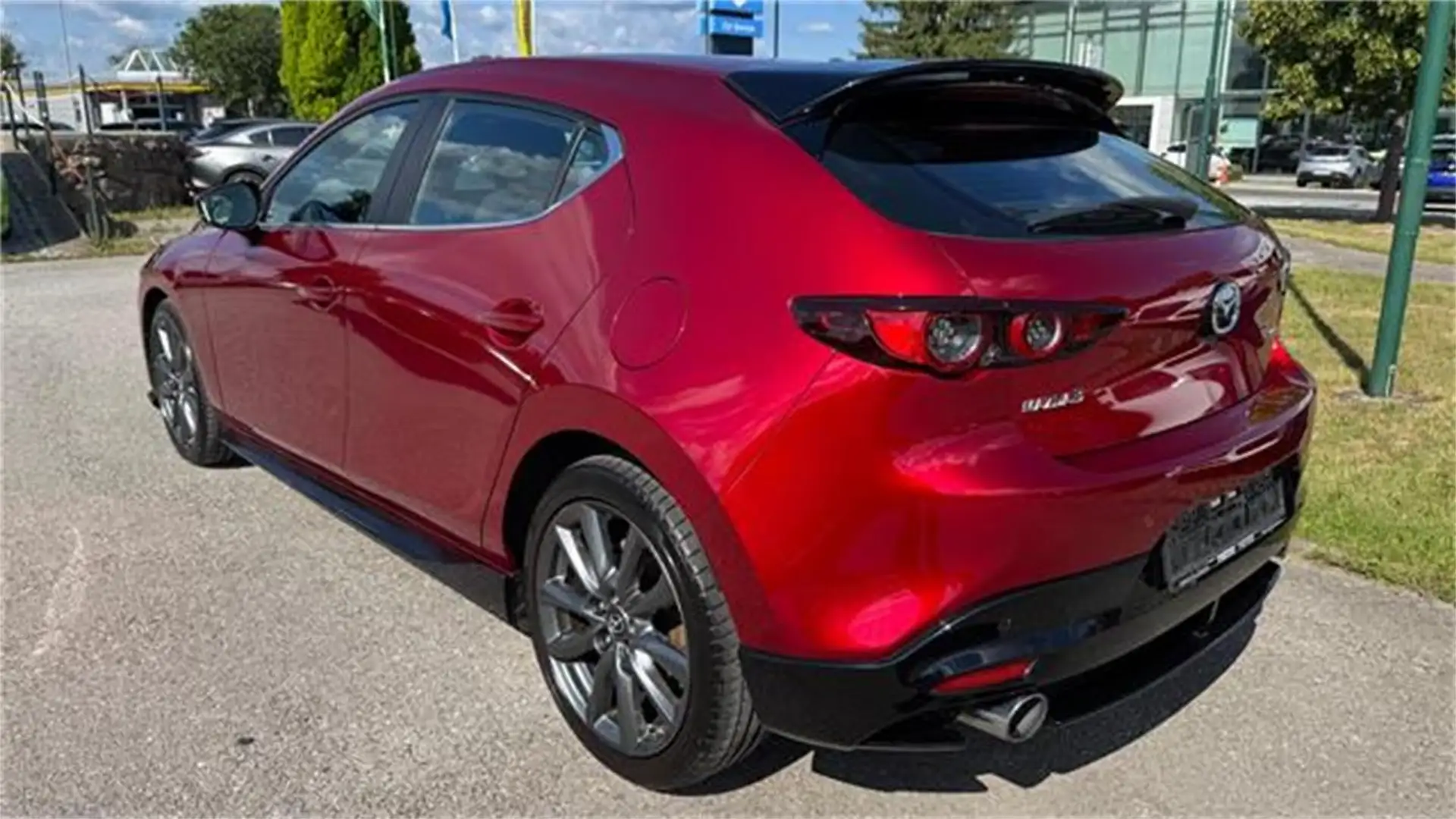 Mazda 3 e-Skyactiv-G122 Comfort Plus mit Mazda Bodykit Rot - 2