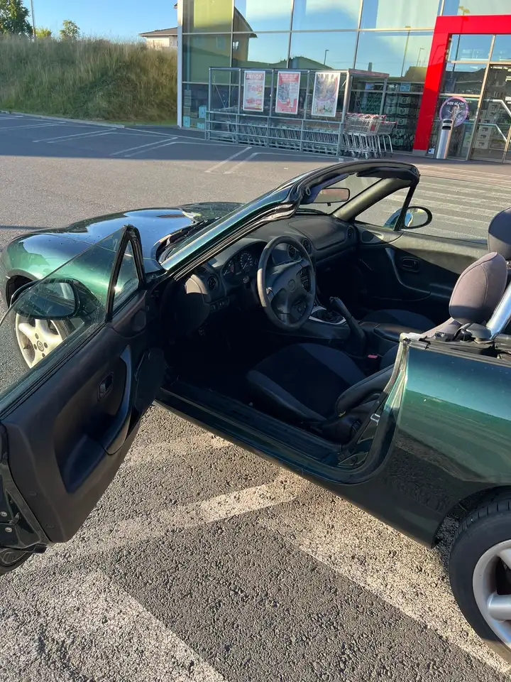 Mazda MX-5 1,6i Hardtop, foto 8