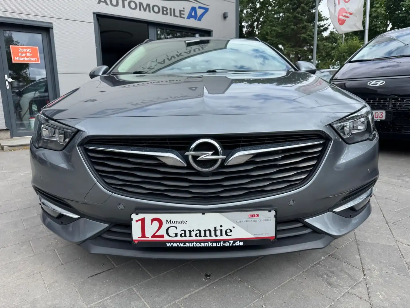 Opel Insignia B Sports Tourer Business Edition Grau - 2