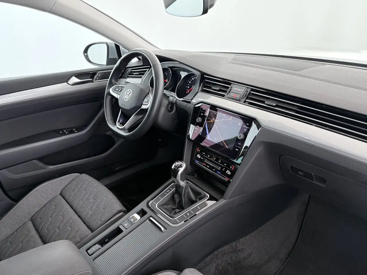 Volkswagen Passat 2.0 TDI Business LED AHK RADAR NAV, миниатюра 14