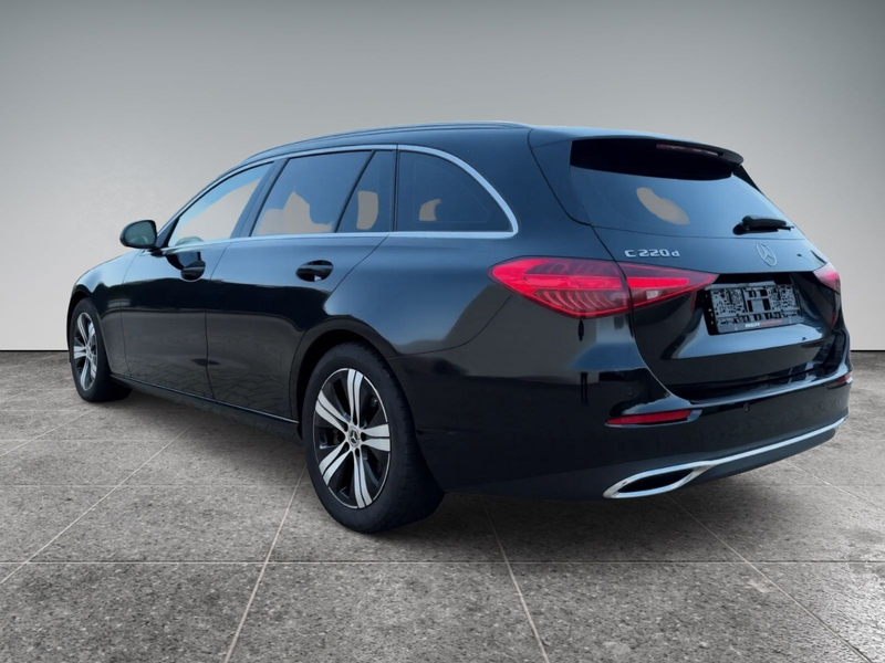 Mercedes-Benz C 220 d T Autom. 9G/LED/R-Kam/ACC/AHK/Ambiente — photo 4