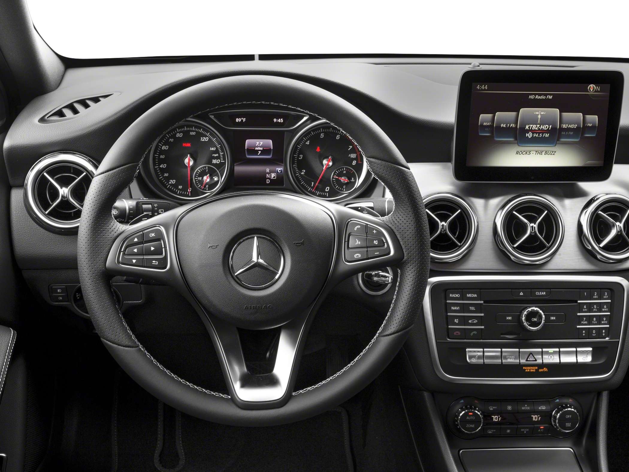 2018 Mercedes-Benz GLA GLA 250 - Image 4